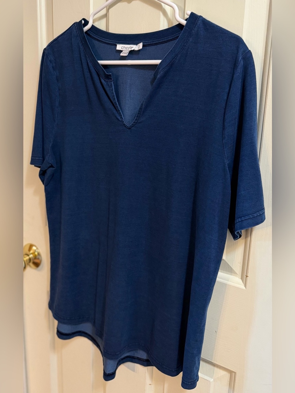Chico's Navy Blue Split Neck Short Sleeve Tee Shirt | Coastal Grandma Beach | L - Picture 3 of 7